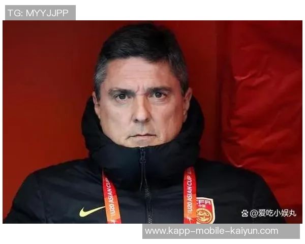 中国足球决赛失利并非终点安东尼奥肩负两大重任重振球队士气